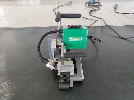 0.8-3mm CX500S 地膜溶接機 貯水槽用