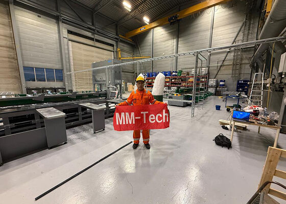 6M Plastic Sheet Butt Welder For Fabricating Tanks With Black UV-Resistant HDPE Sheet