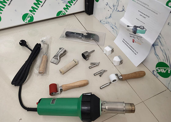 防水シートポリ塩化ビニールの旗および単一層屋根ふきのための230v 1600wの熱気の溶接機