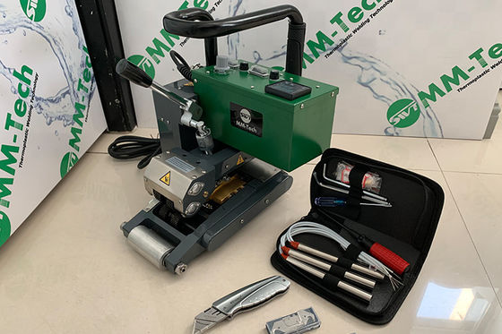 HDPE 0.2-2.0mmのセリウムの証明の熱いくさびのGeomembraneの溶接工