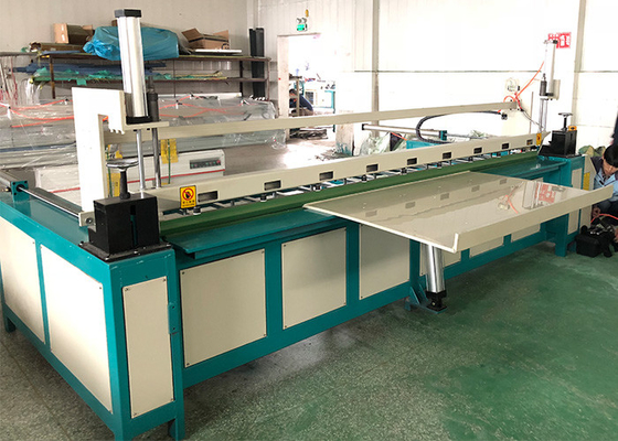 6000mm自動プラスチック シートの溶接機CNC