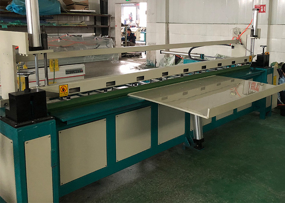 6000mm自動プラスチック シートの溶接機CNC